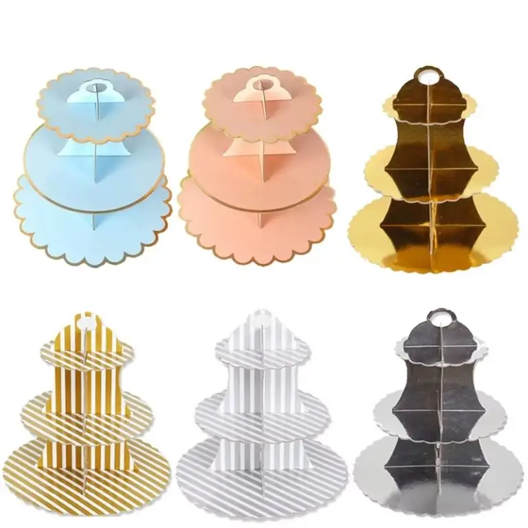 מעמד לקאפקייקס לשולחן